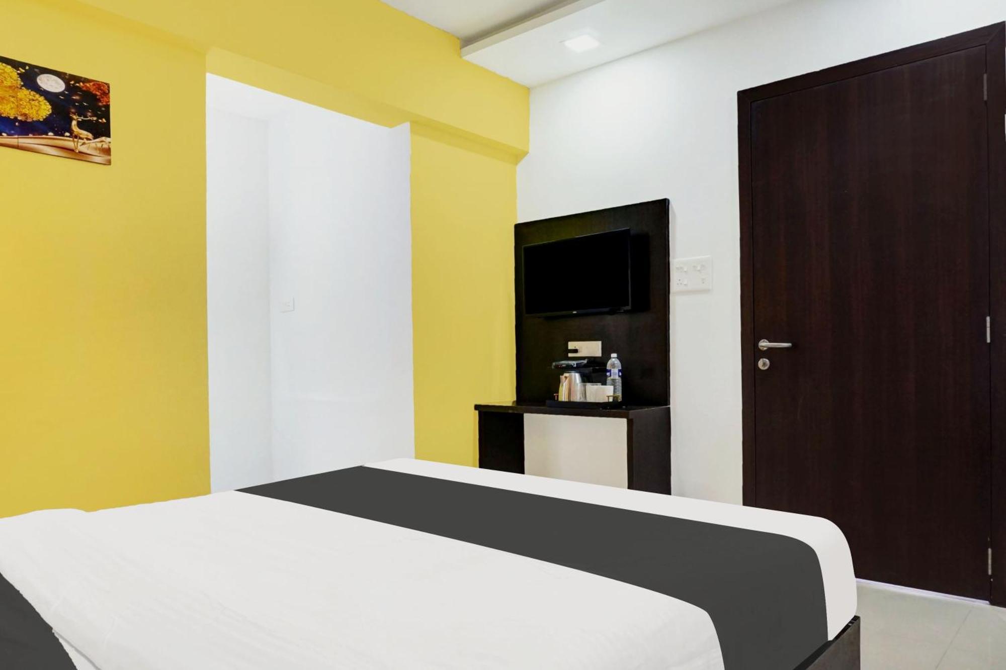 Super Aarambh Exotica Hotell Méribel Village Exteriör bild