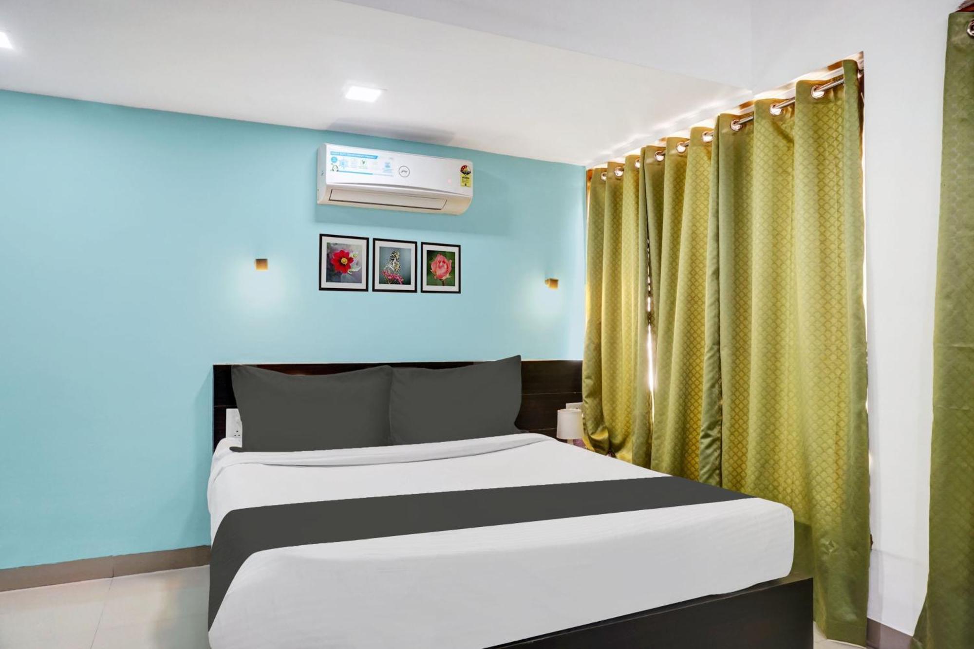 Super Aarambh Exotica Hotell Méribel Village Exteriör bild